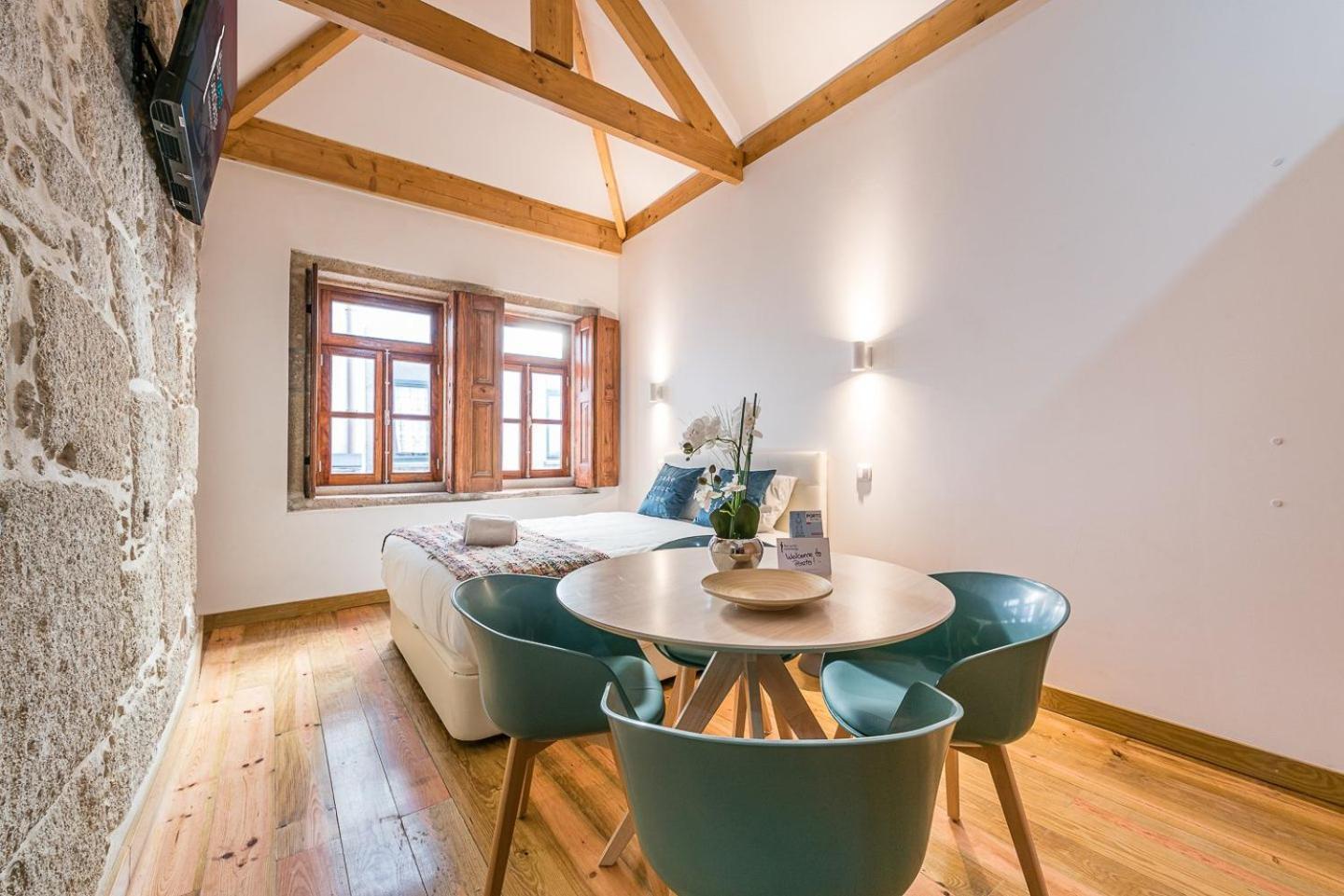 Guestready - Miragaia Stone Studios & Apartments Порту Экстерьер фото